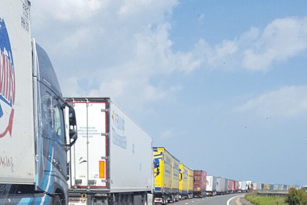 Queuing Lorries [Image: Tim Prater]