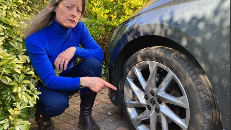 Helen with broken tyre
